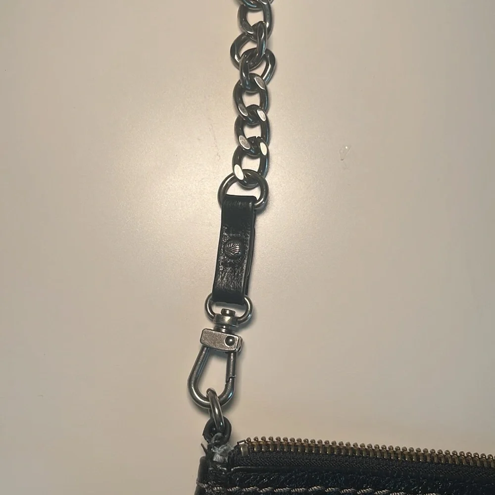 The Sak Crossbody Bag Black Leather - Picture 7 of 11